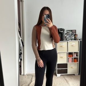 Hollister long sleeve colour block baby tee (S)